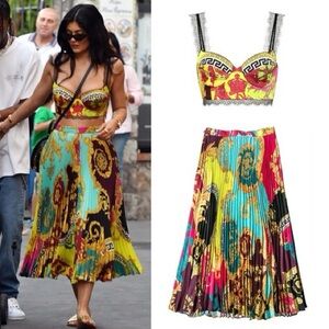 Kylie Jenners Baroque Montage Voyage Print Set Midi Skirt Bralette Satin Size M